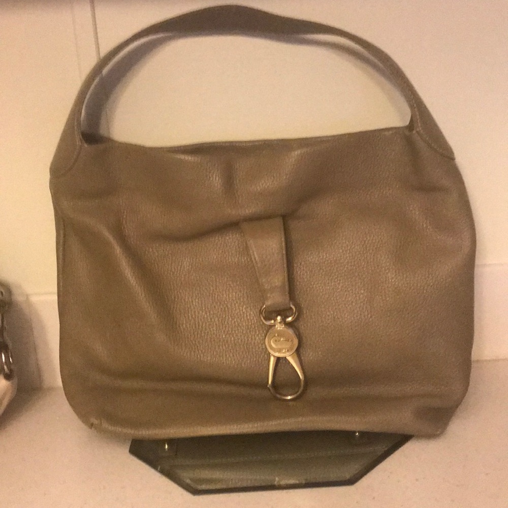 Dooney & bourke large purse